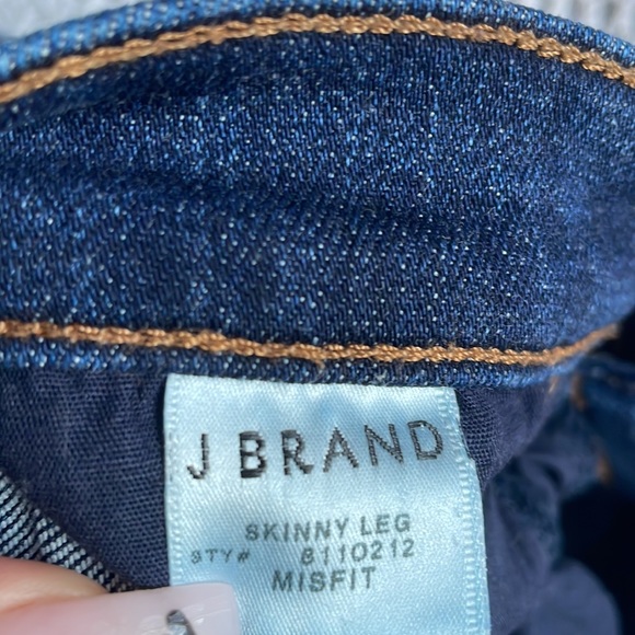 J Brand Skinny Jeans - Picture 4 of 6